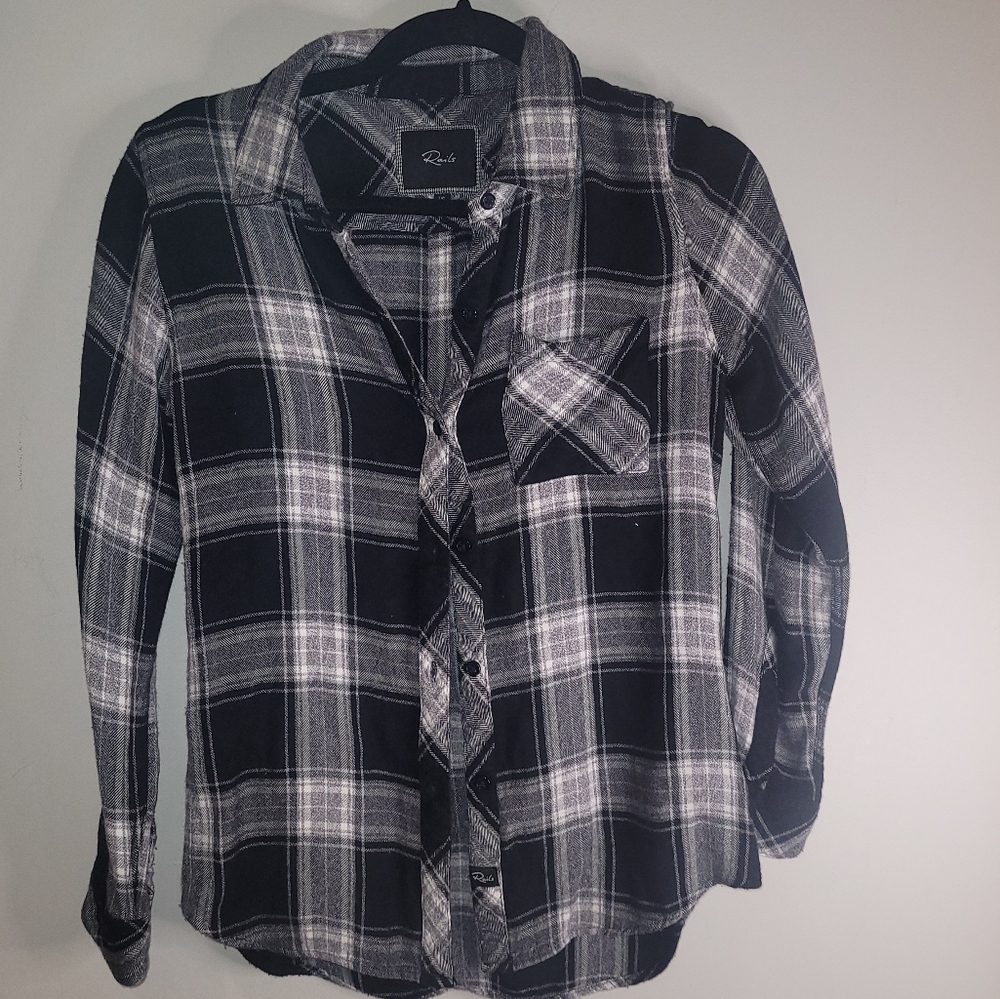 RAILS Hunter Dylan Button Down.  Size XS ⭐️Host Pick⭐️ - Picture 2 of 7